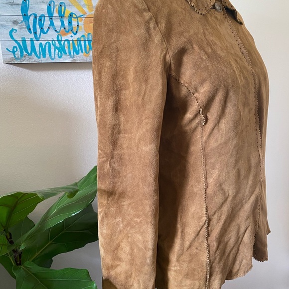 Suede Leather Jacket 🧥 - Picture 8 of 11